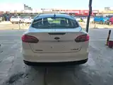 Фото 6 - Ford Focus
