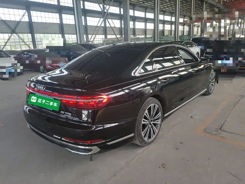Audi A8 2025 2024 Model A8L 45 TFSI quattro Luxury