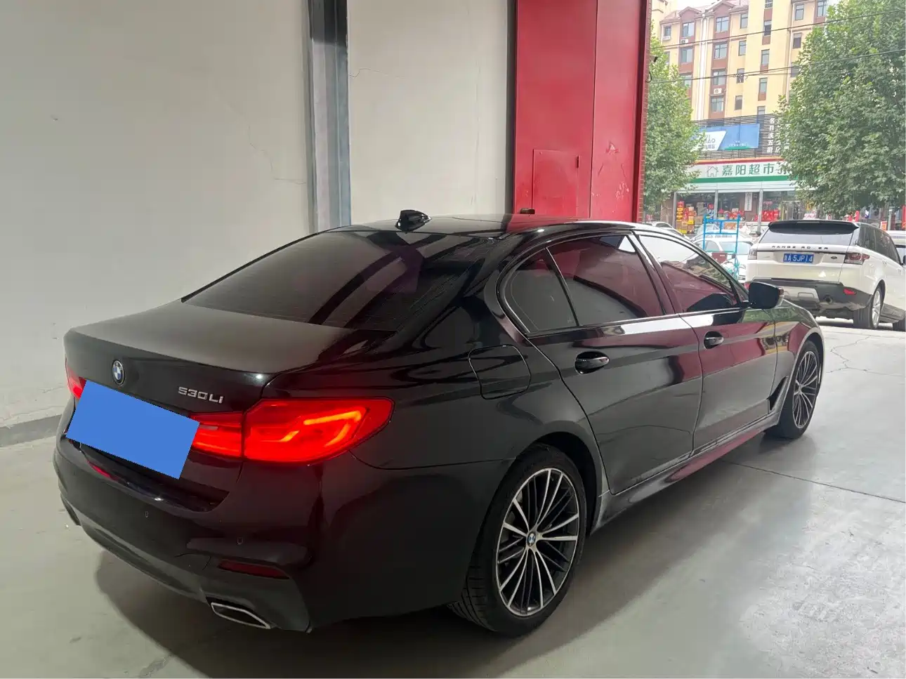 Фото 5 - BMW 5 Series