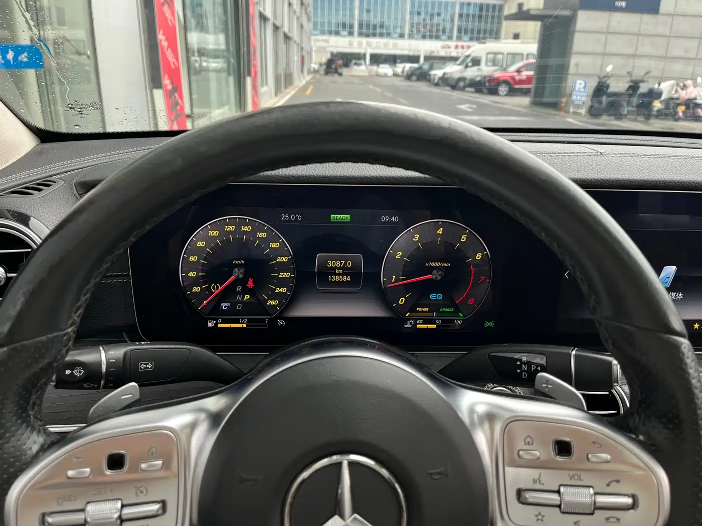Mercedes-Benz E-Class 2020 Model E 260 L Sport фото 9