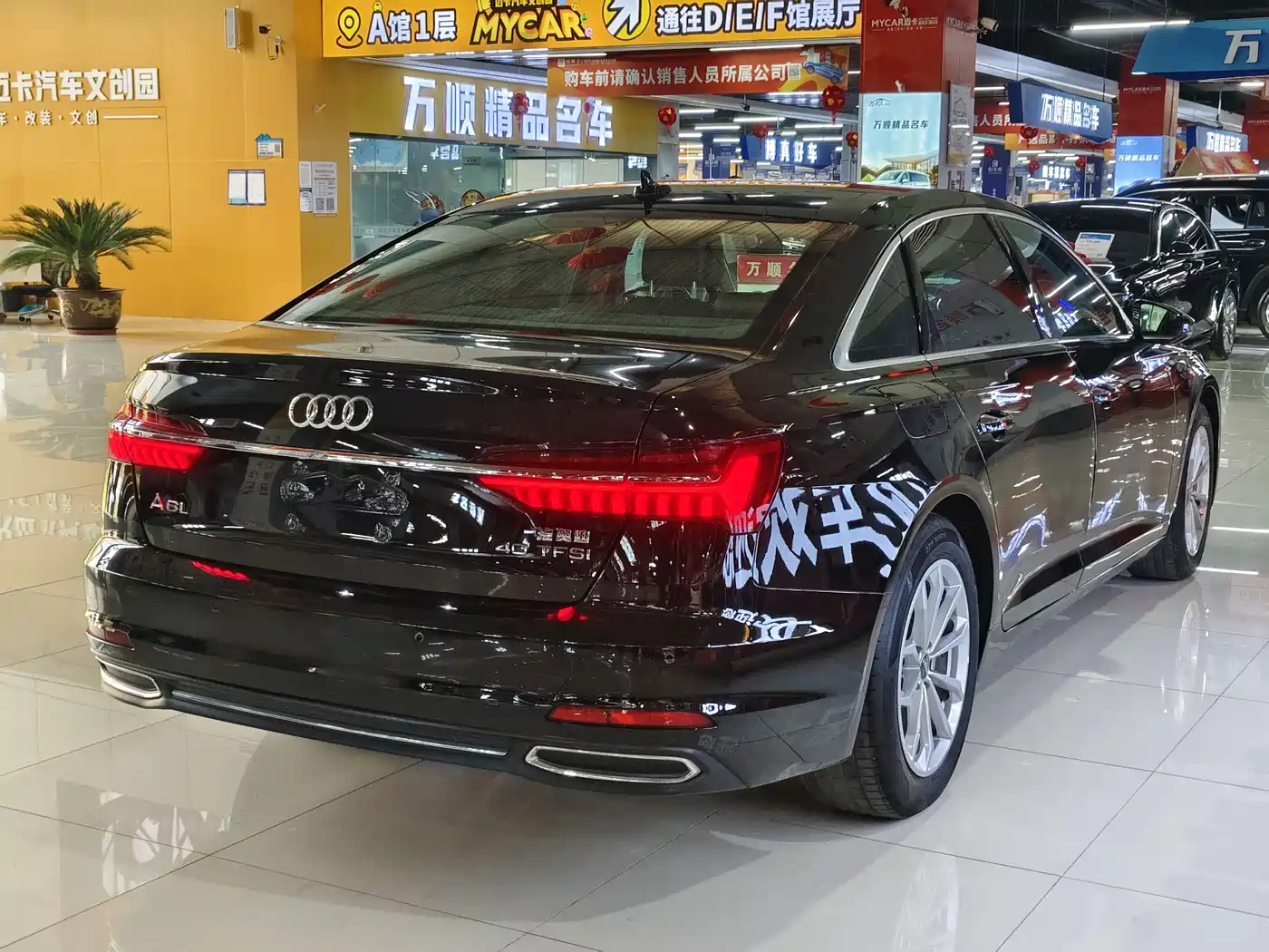 Audi A6L 2020 40 TFSI Luxury Elegance фото 8