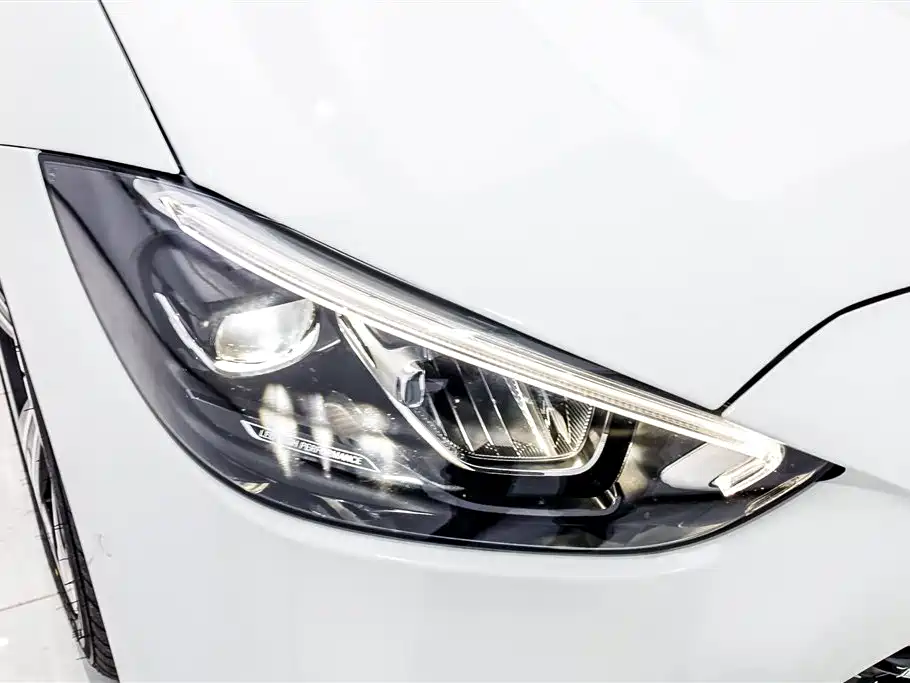 Mercedes-Benz C-Class 2022 Facelift C 260 L Night Edition Sport фото 34