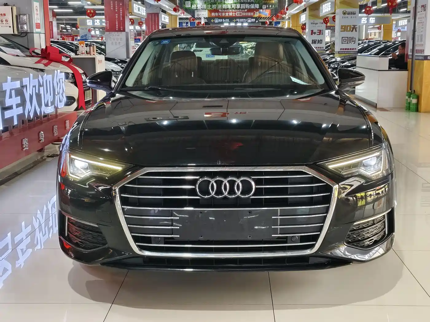 Audi A6L 2020 40 TFSI Luxury Elegance фото 2