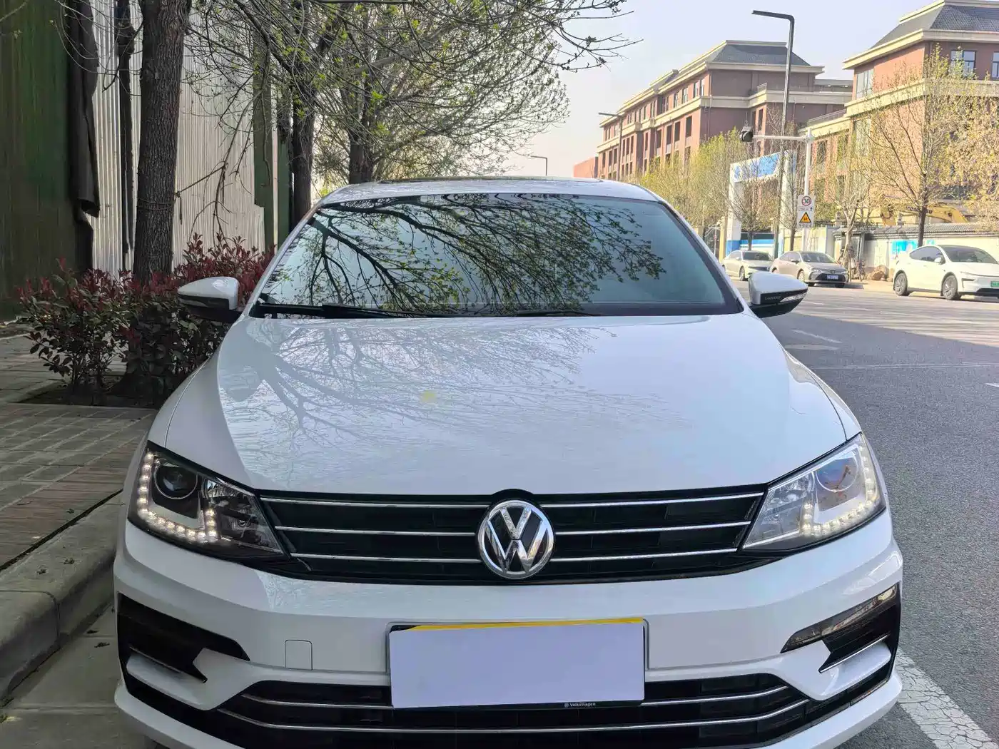 Volkswagen Sagitar 2018 280TSI DSG Spark Edition фото 15