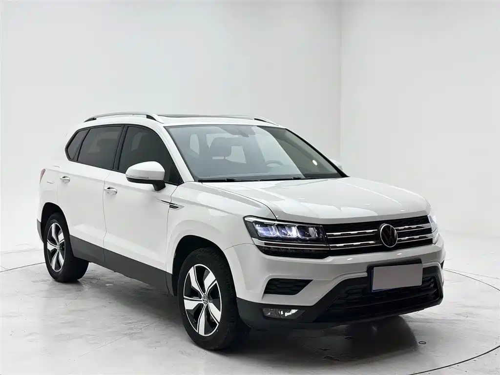 Volkswagen Tharu 2021 Model 280TSI 2WD Comfort Edition фото 3