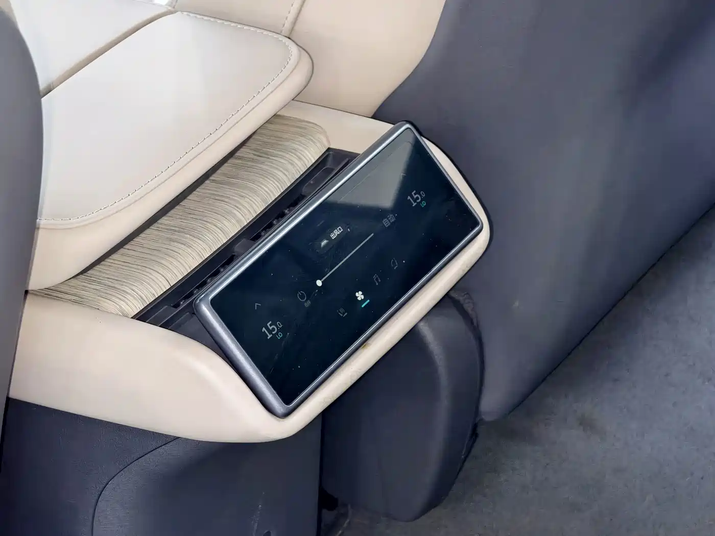 NIO ET7 2022 2022 100kWh Launch Edition