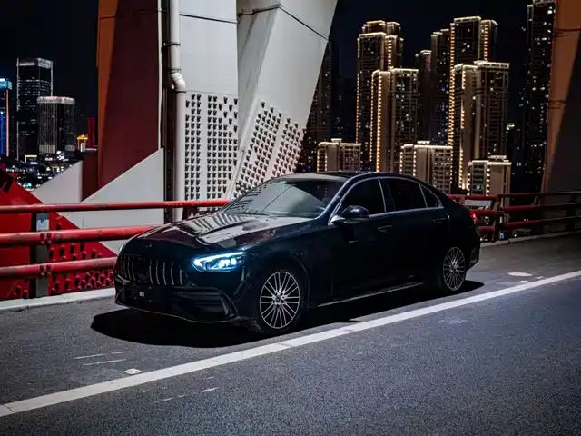Mercedes-Benz C-Class 2021