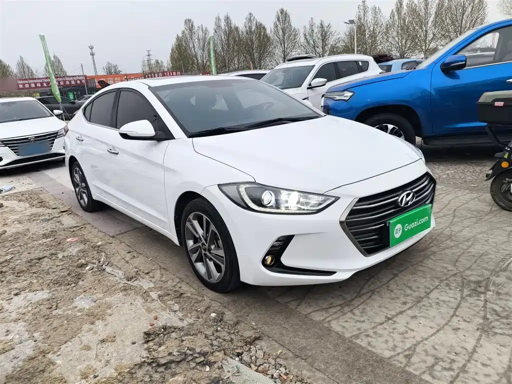 Hyundai Elantra 2018 1.6L Automatic 15th Anniversary Special Edition фото 22