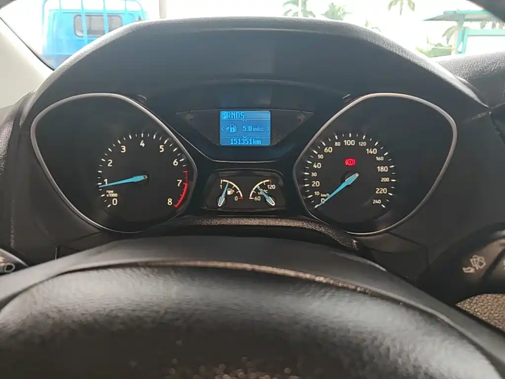 Ford Focus 2017 2015 Sedan 1.6L Automatic Trend