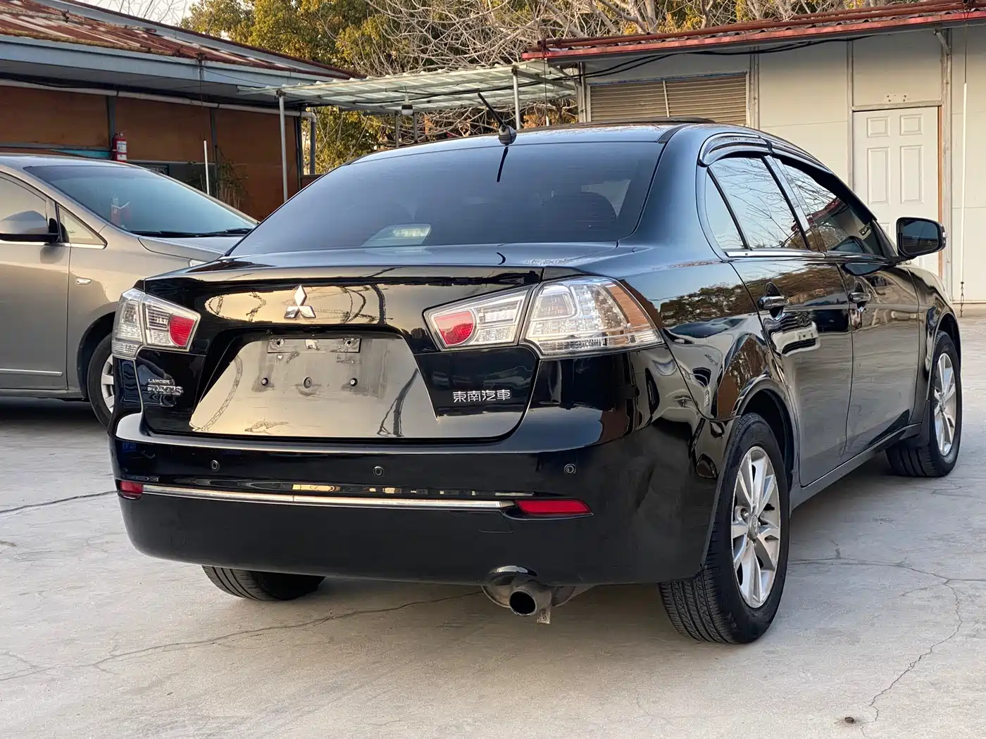 Mitsubishi Fengdisi 2013 1.8L Automatic Luxury China IV фото 13