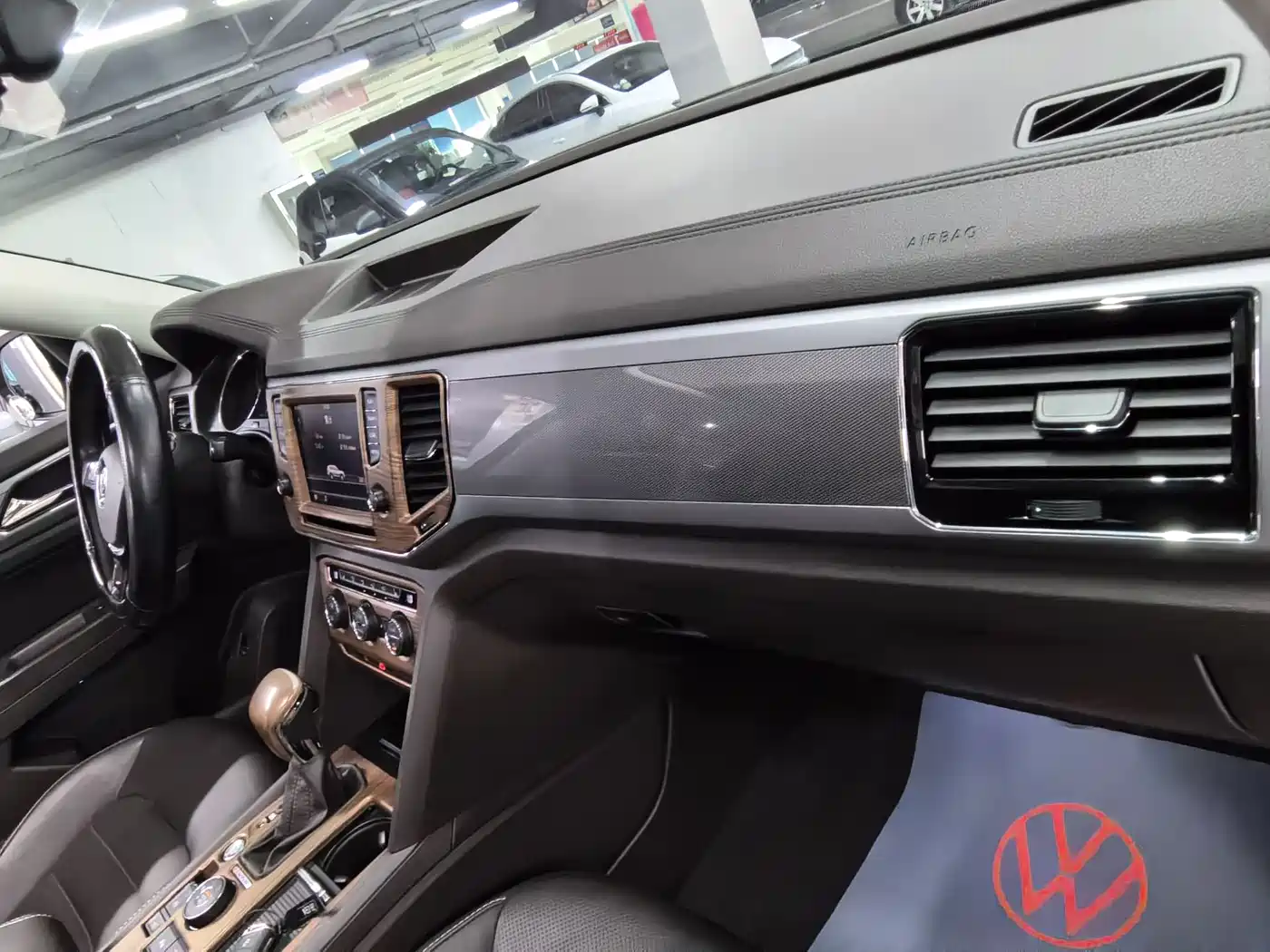 Volkswagen Teramont 2017 380TSI 4WD Luxury Edition фото 27