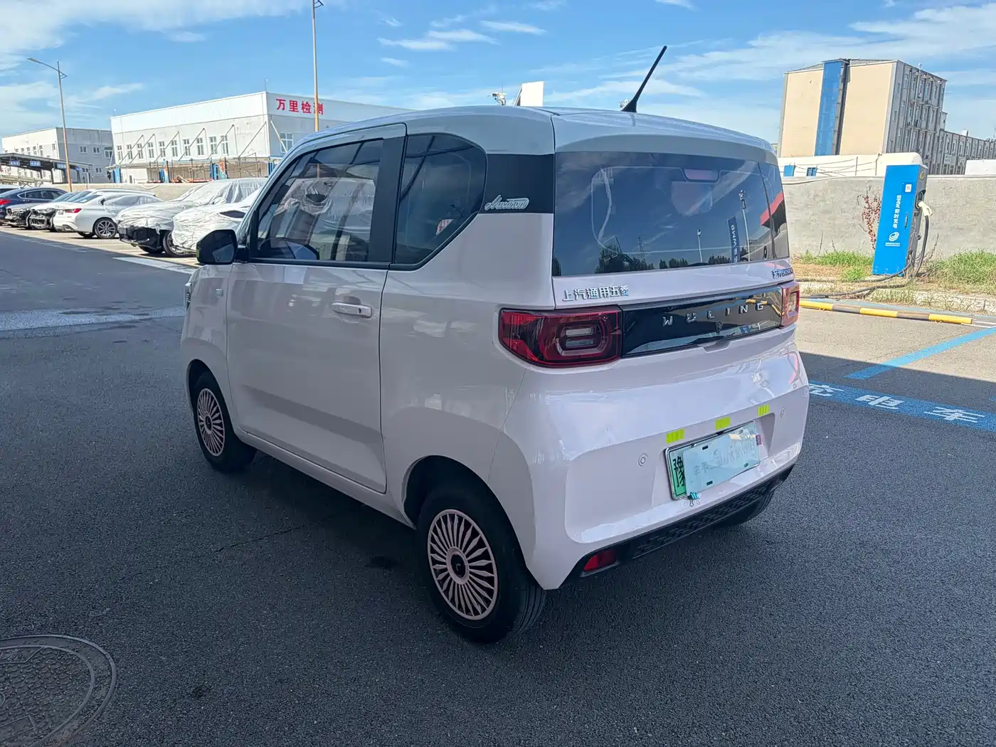 Фото 5 - Wuling Motors Hongguang MINIEV