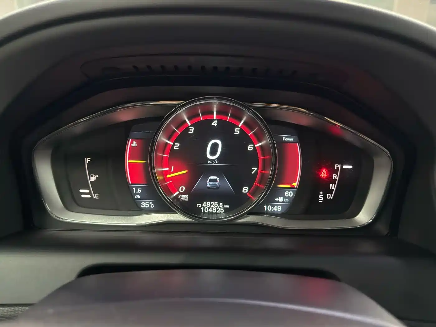 Фото 16 - Volvo XC60