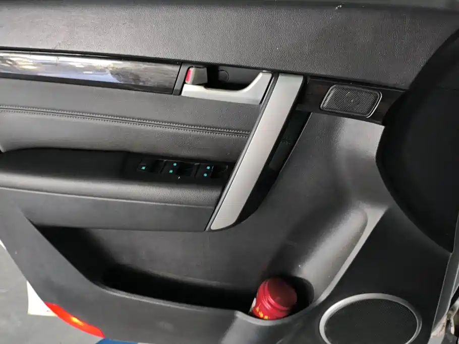 Chevrolet Captiva 2014 2014 2.4L 2WD Urban 7-seater