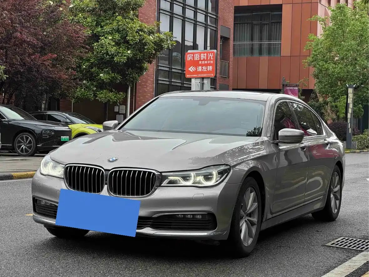 BMW 7 Series 2017 730Li Luxury Edition