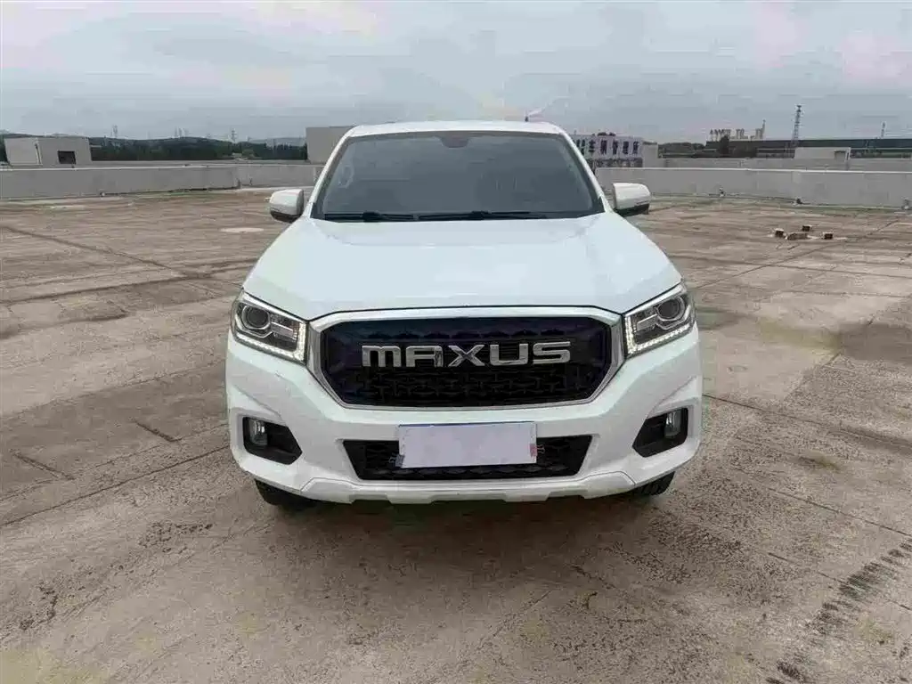 SAIC Maxus Maxus T70 2020 2.0T Gasoline Automatic 4WD Comfort Long Bed High Chassis фото 2