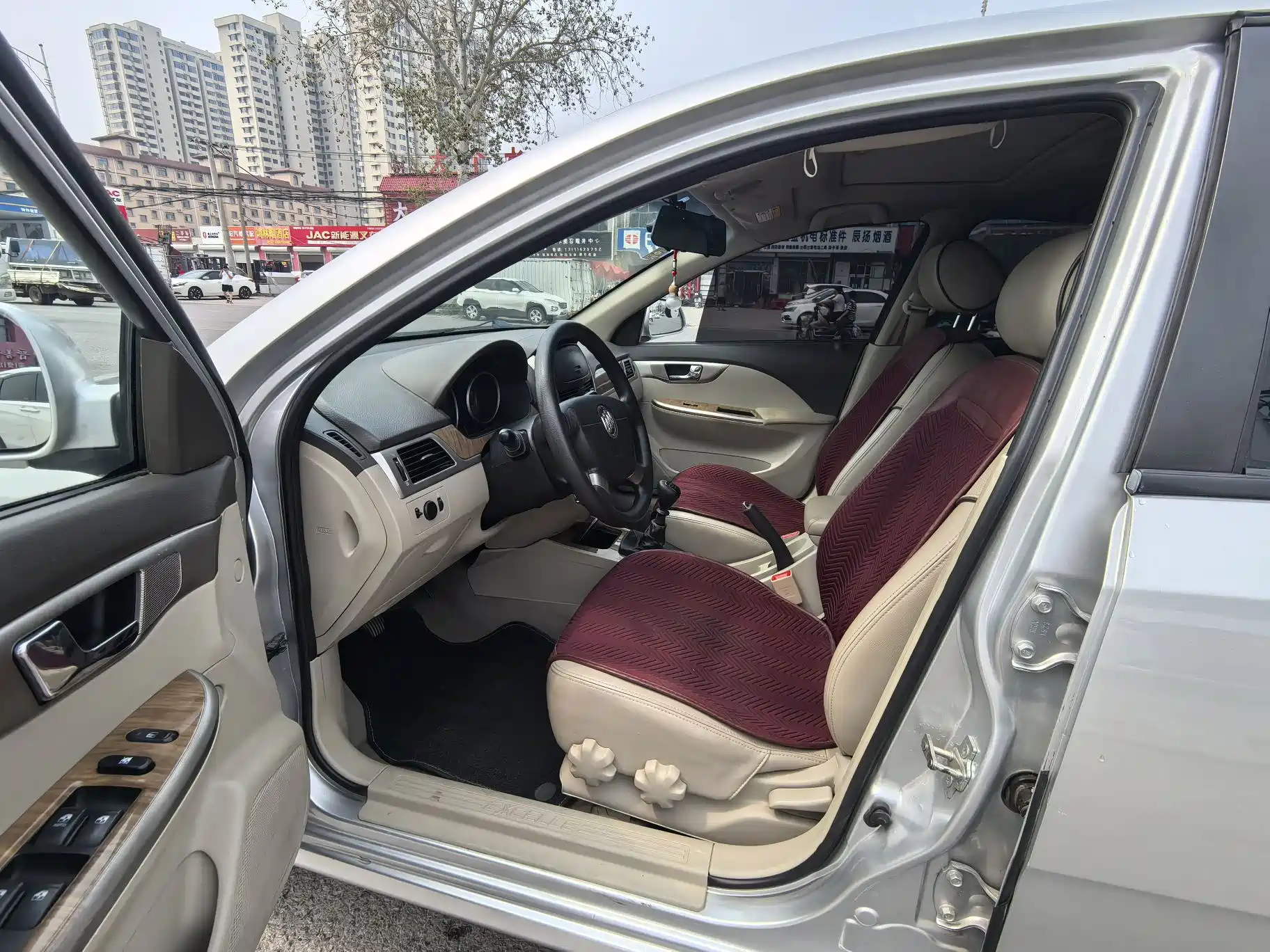 Фото 10 - Buick Excelle