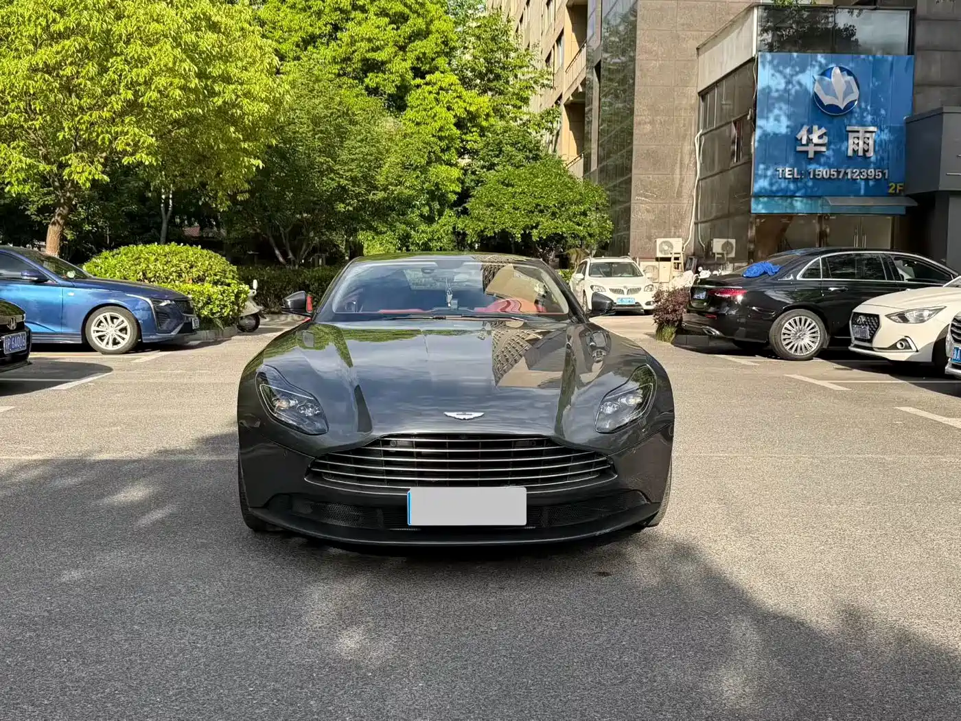 Aston Martin DB11 2021 2020 4.0T V8 Coupe