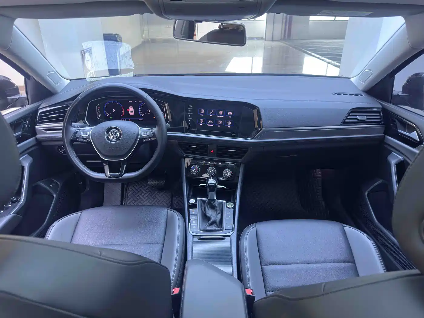 Volkswagen Sagitar 2022 280TSI DSG Surpassing Edition фото 19
