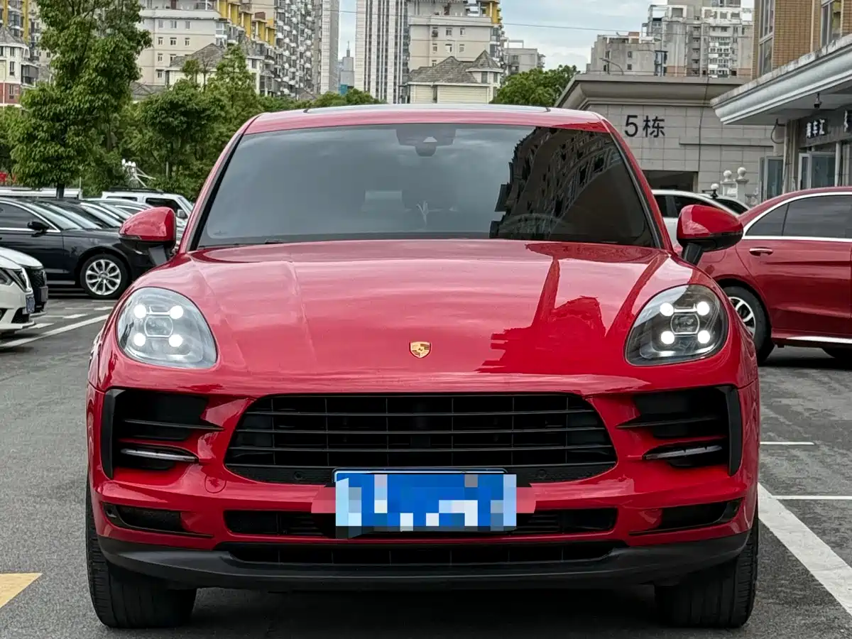 Porsche Macan 2018 Macan 2.0T фото 2