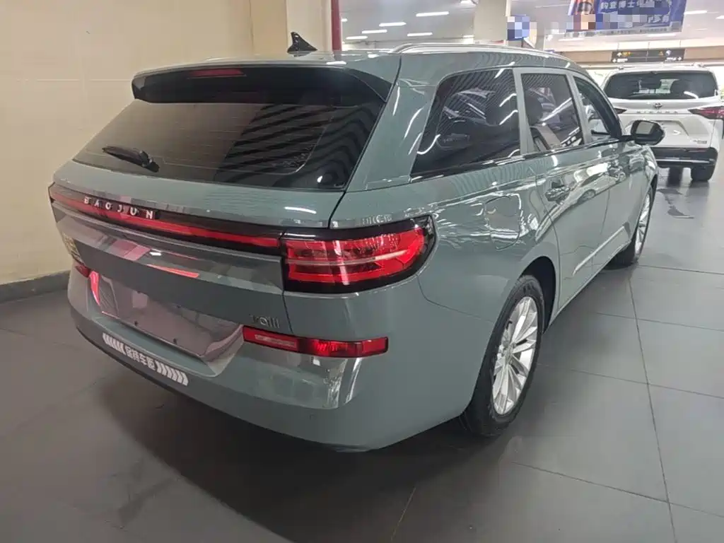 Baojun Valli 2022 2021 1.5T Dali Sky CVT Premium