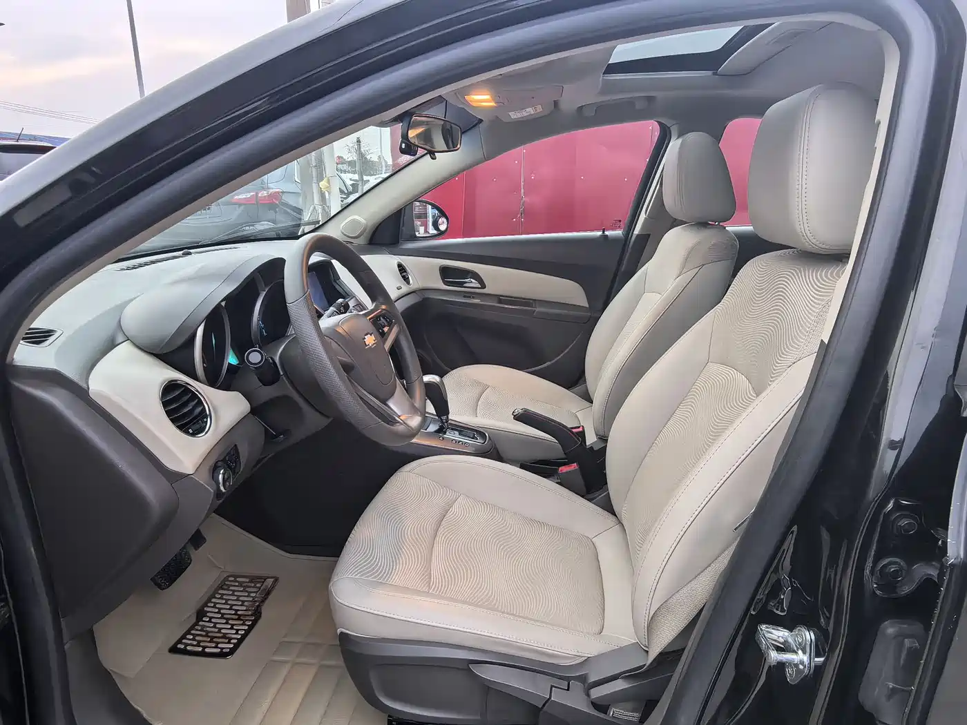 Chevrolet Cruze 2015 1.5L Classic SE AT фото 9