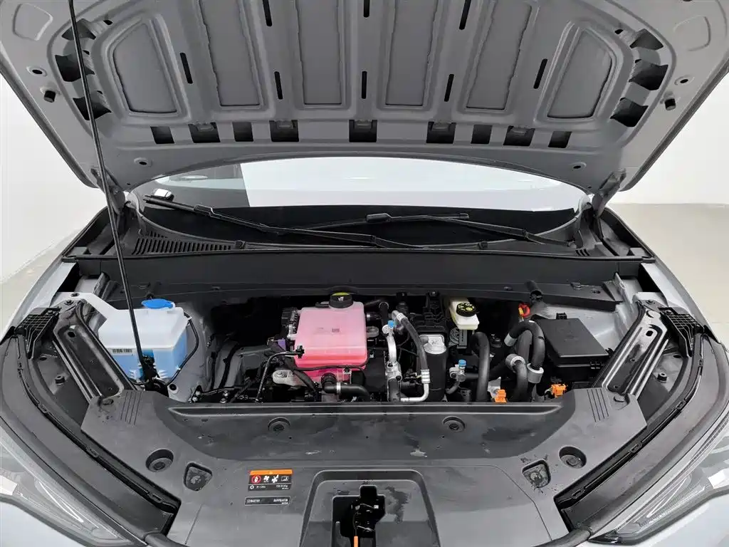 GEELY GALAXY GALAXY E5