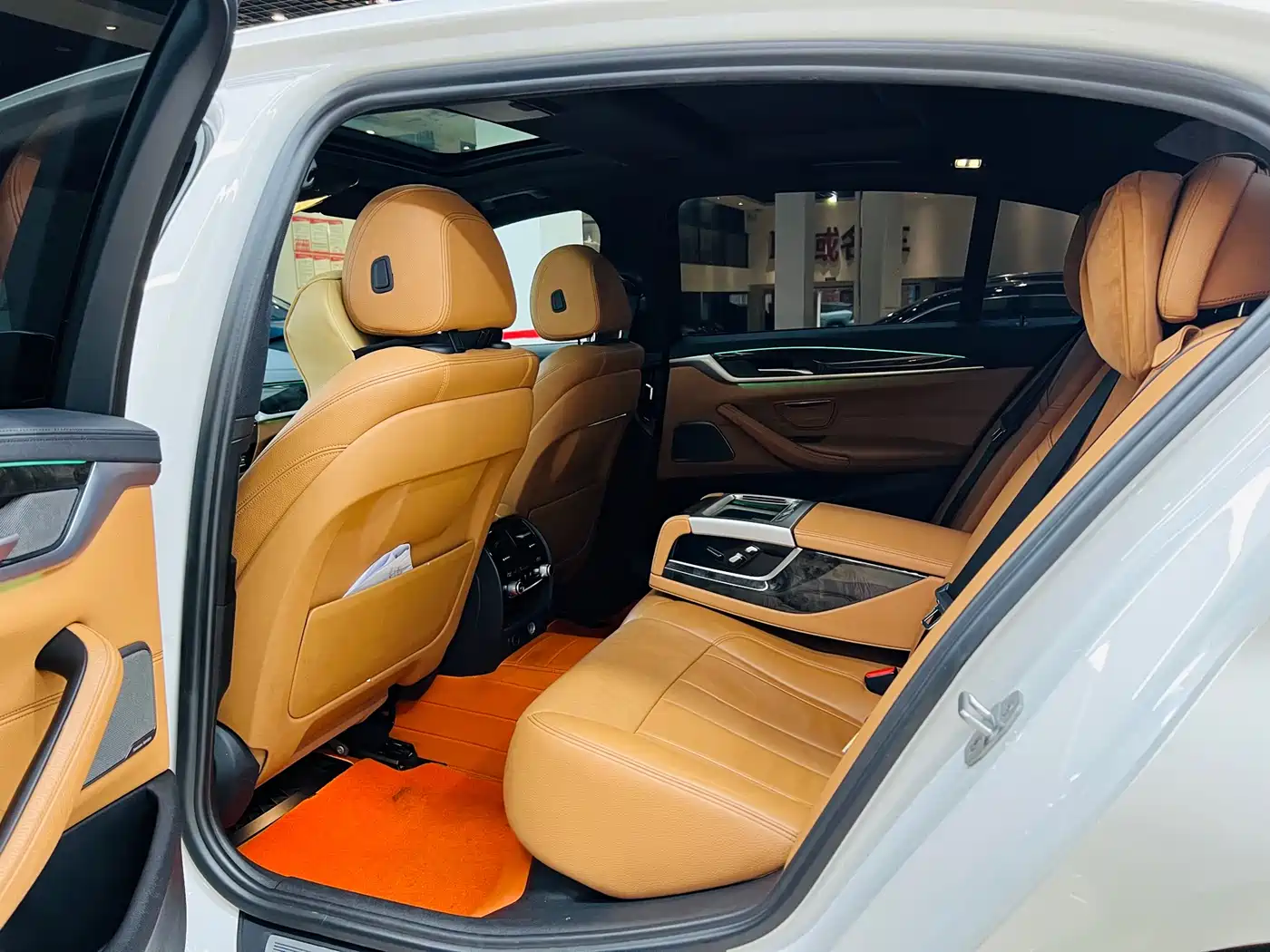 BMW 5 Series 2018 530Li Premium M Sport Package фото 10
