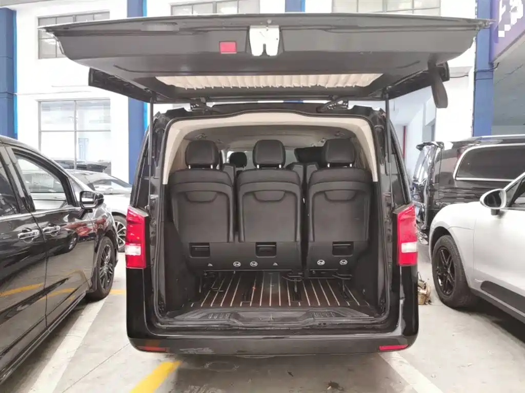 Mercedes-Benz Vito 2016 2.0T Elite Edition фото 19