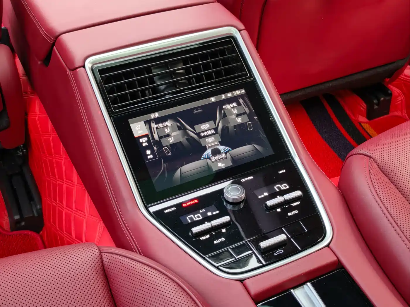 Porsche Panamera 2017 Panamera 3.0T фото 14