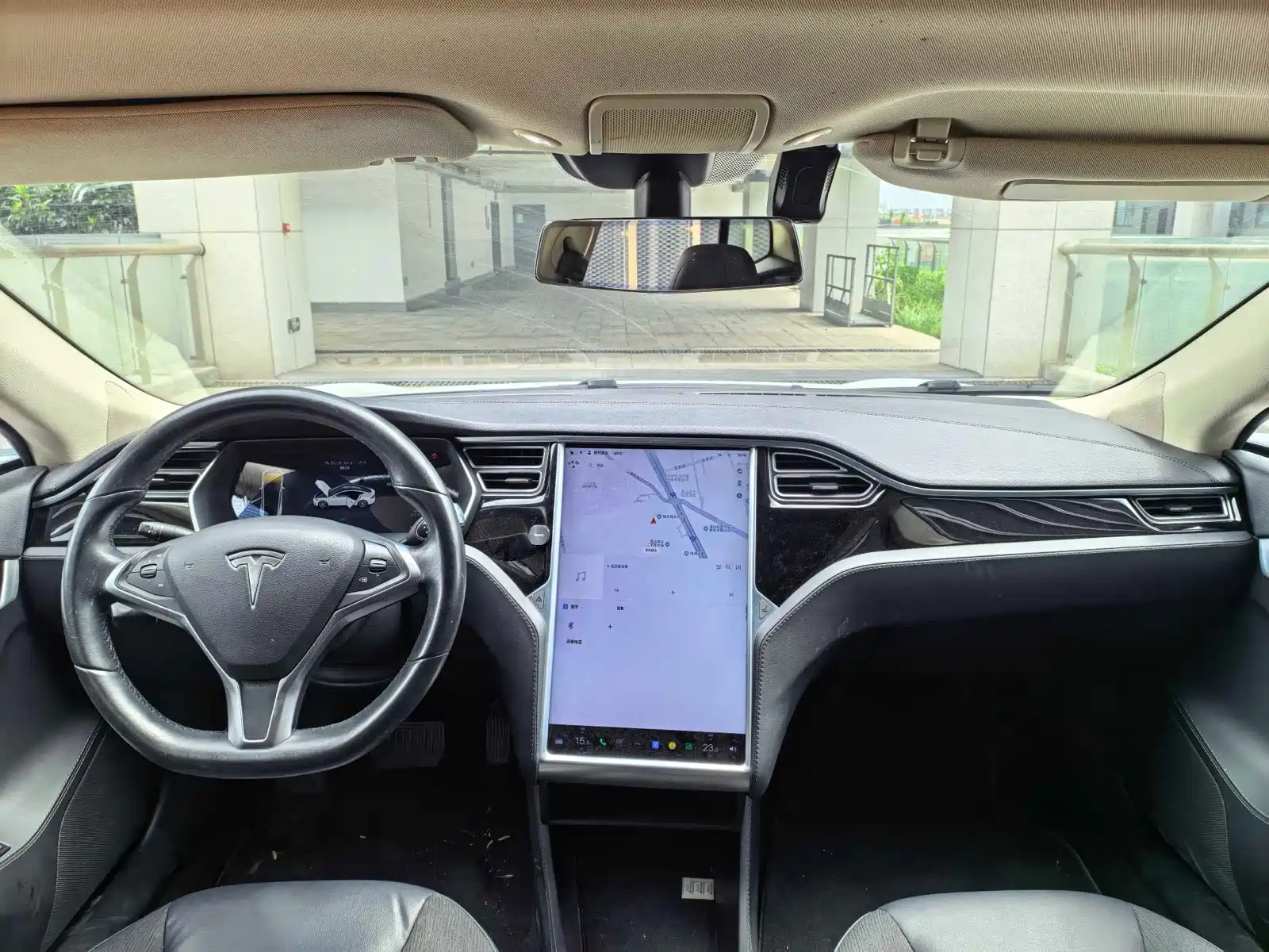 Photo 7 - Tesla Model S