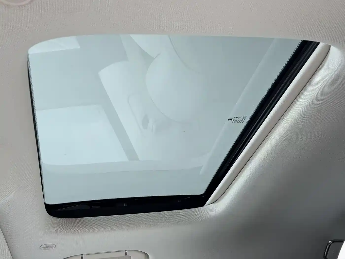 Denza D9 2024 DM-i 980 AWD Prestige фото 12