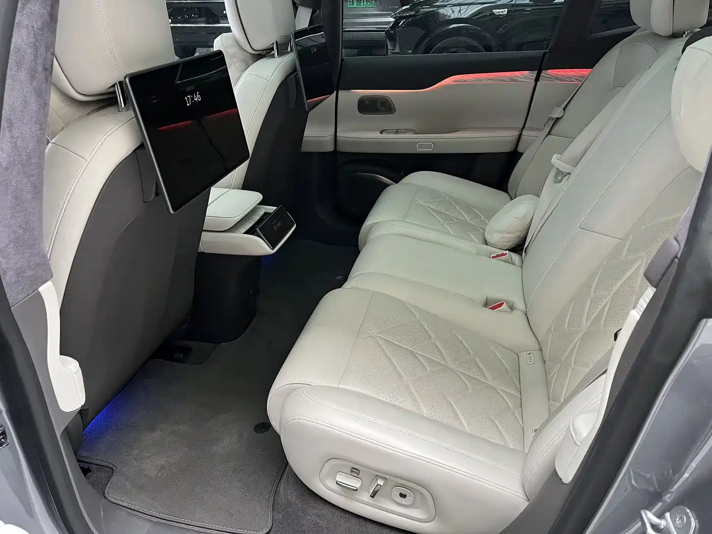 NIO ET7 2024 2024 75kWh Executive Signature Edition