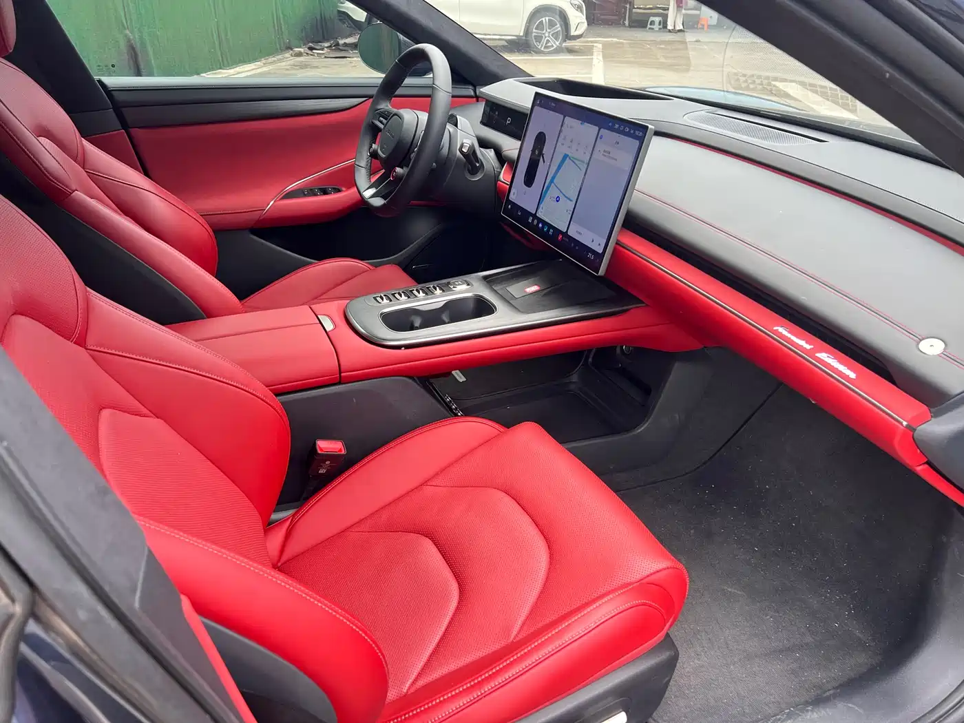 Xiaomi Auto Xiaomi SU7 2024 AWD Extended Range Advanced Smart Driving Max Edition фото 7