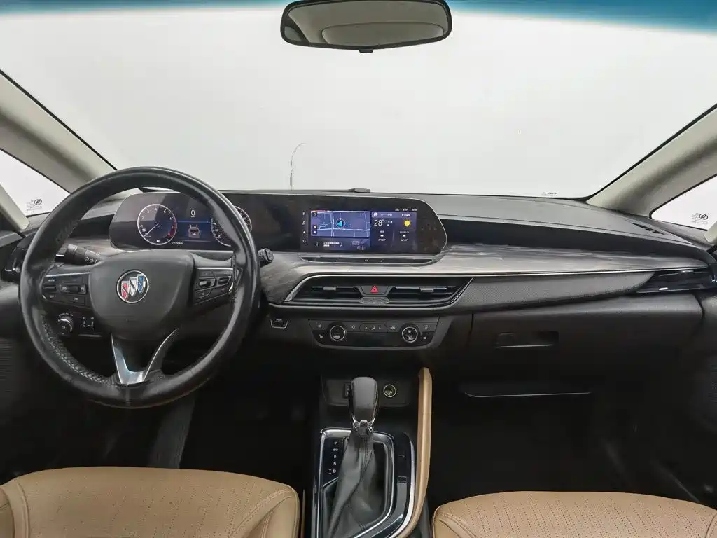 Фото 5 - Buick GL6