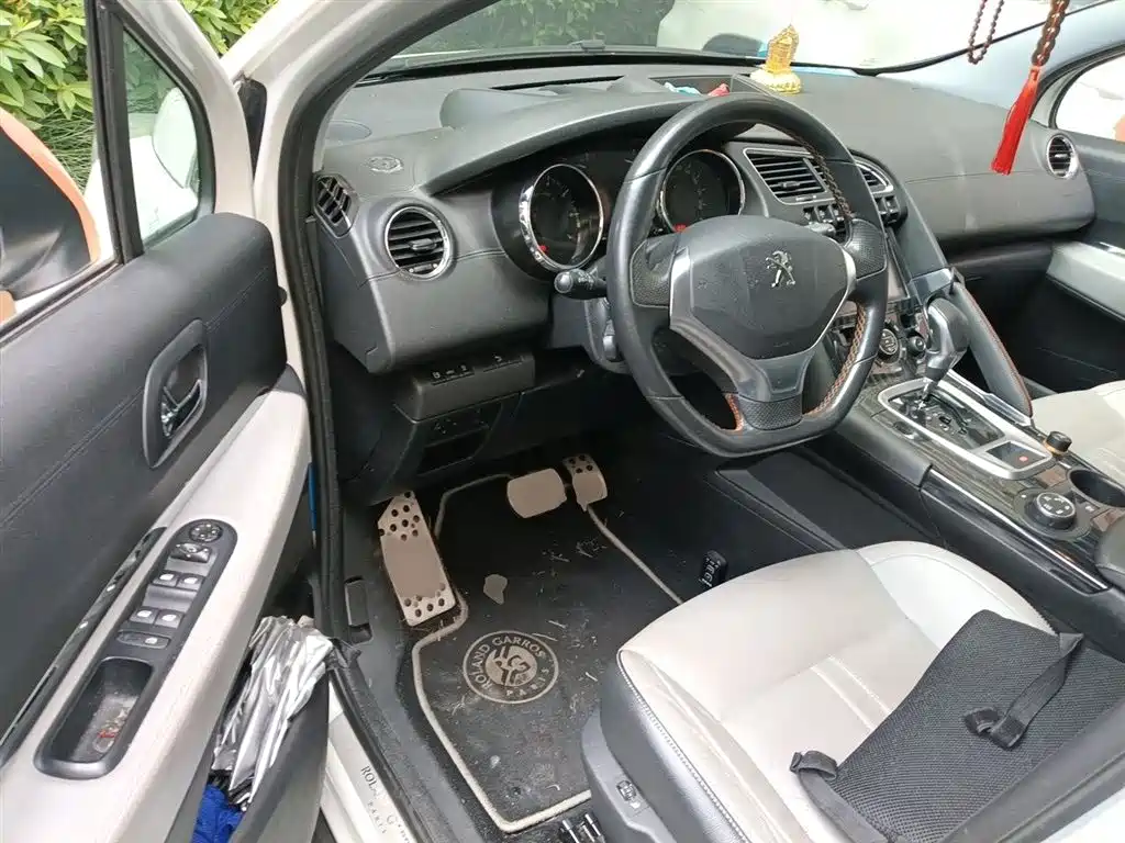 Peugeot 3008 2015 1.6THP Automatic Top Style Edition фото 14
