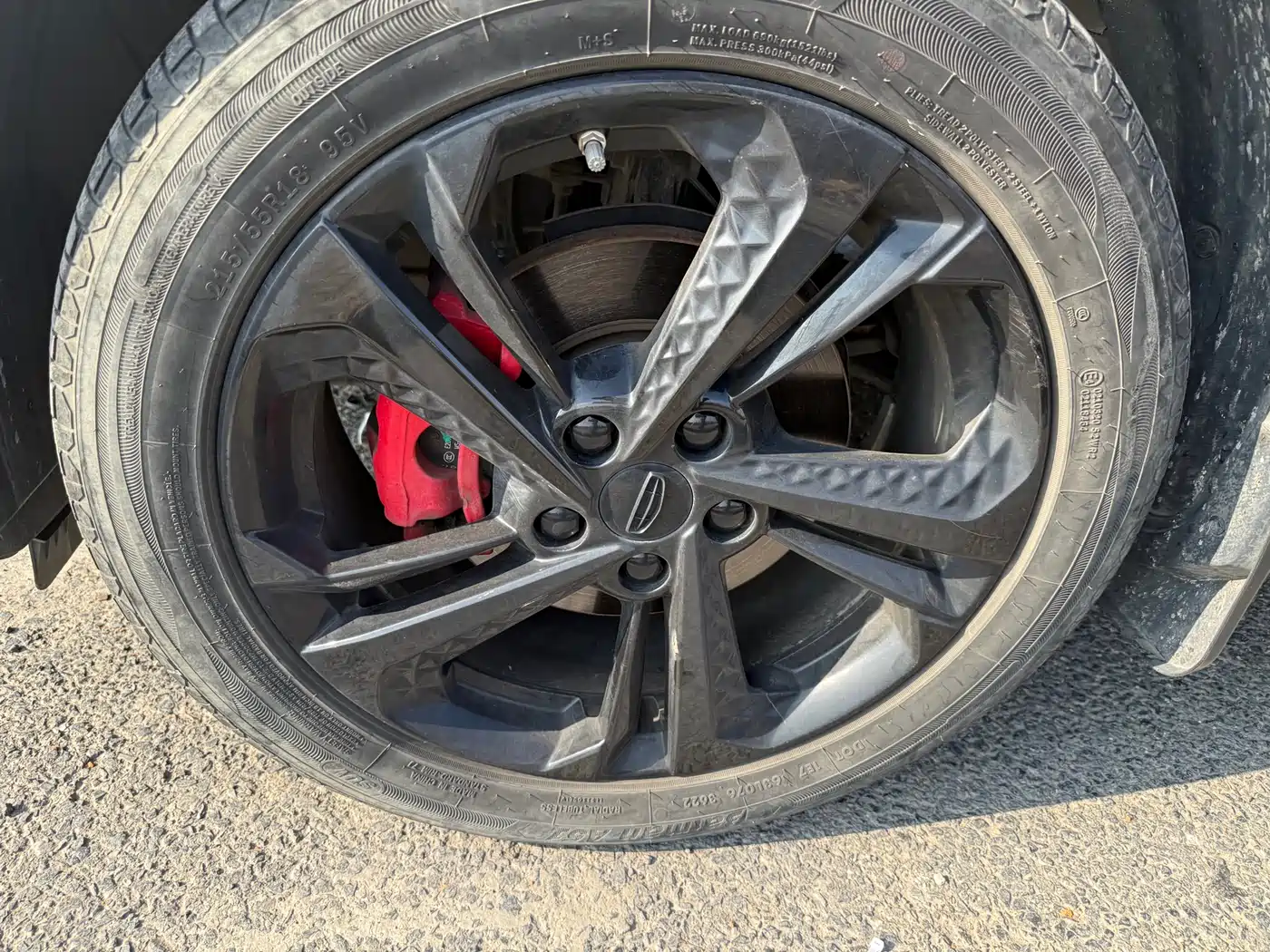 GEELY AUTOMOBILE BINYUE