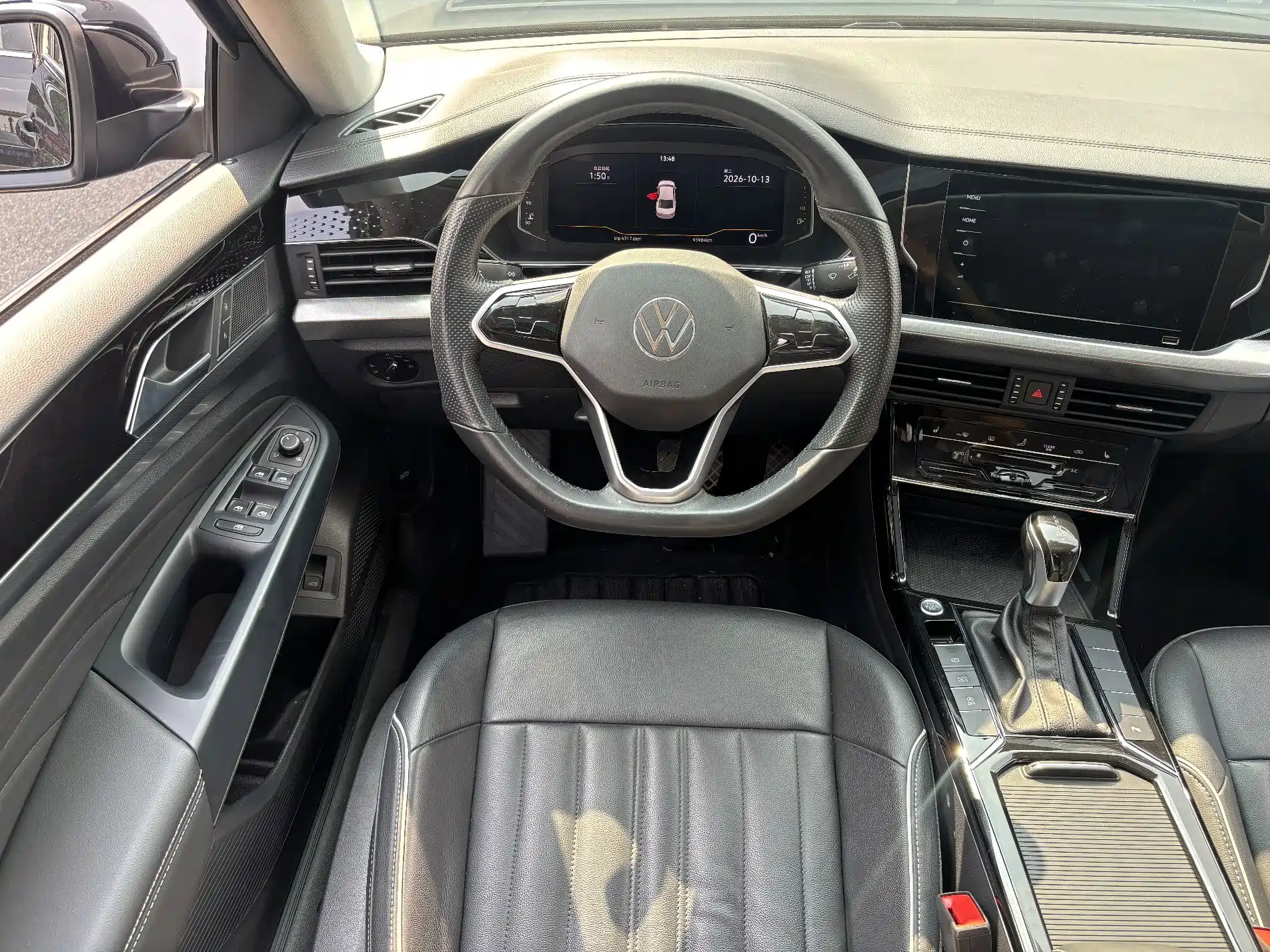 Фото 12 - Volkswagen Passat
