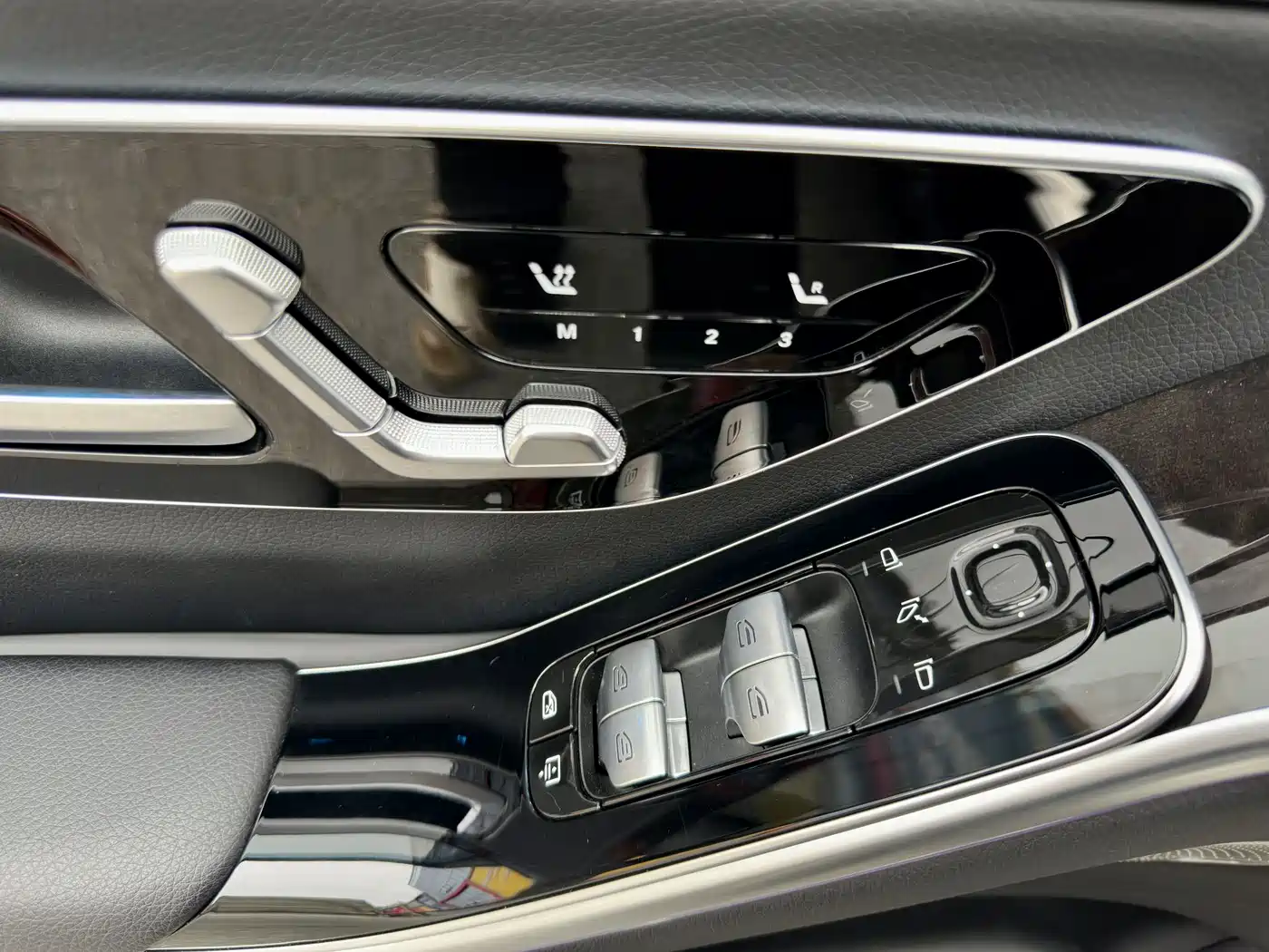 Mercedes-Benz S-Class 2022 Facelift Model S 450 L фото 22