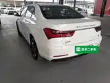 Фото 5 - BYD Qin New Energy