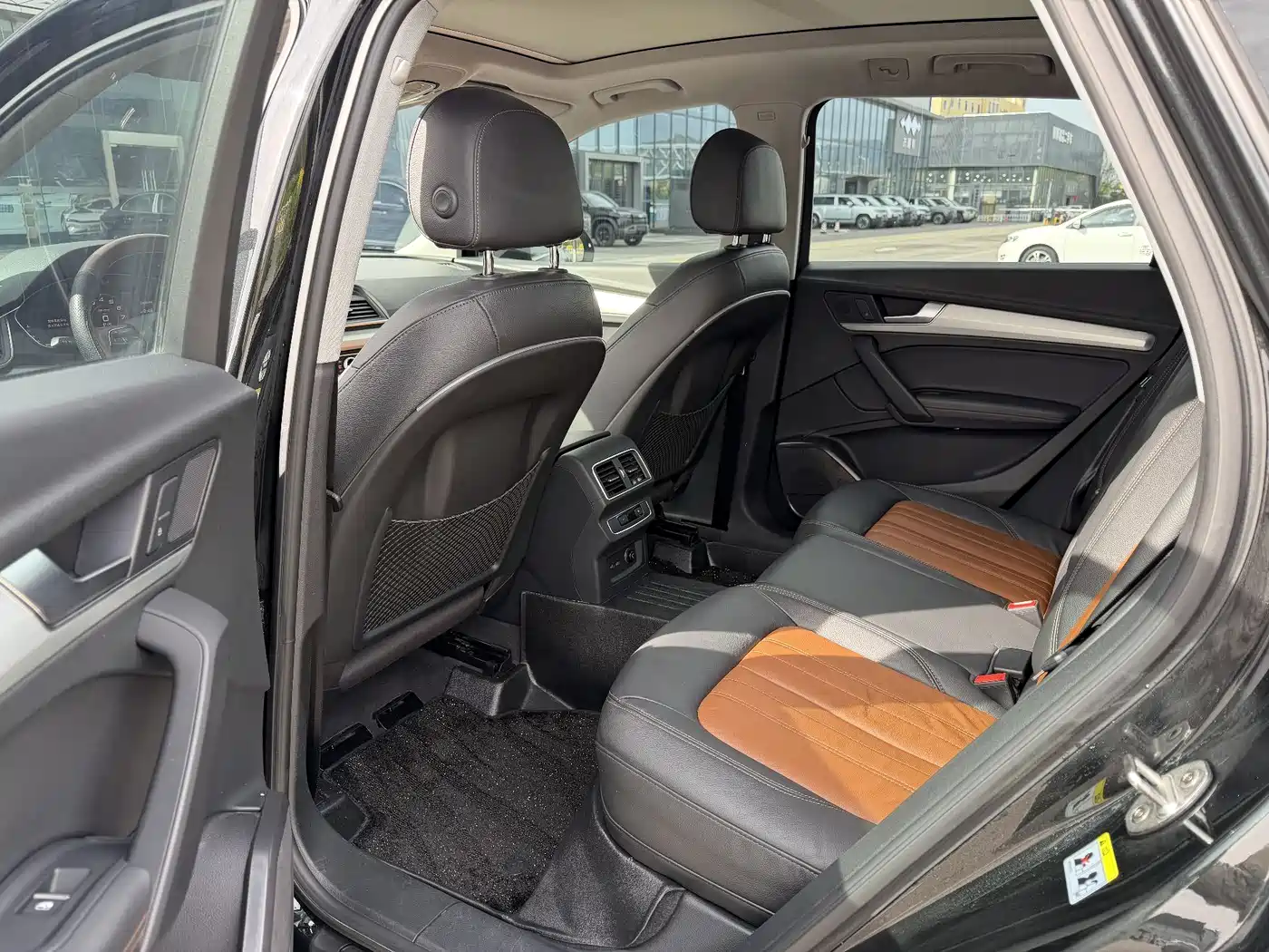 Audi Q5L 2020 40 TFSI Prestige Fashion фото 9
