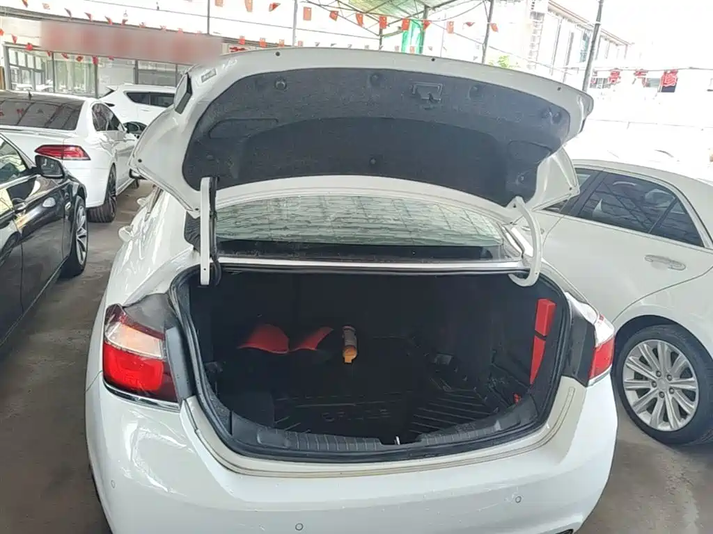 Chevrolet Cruze 2016 1.5L Automatic Luxury Edition фото 19