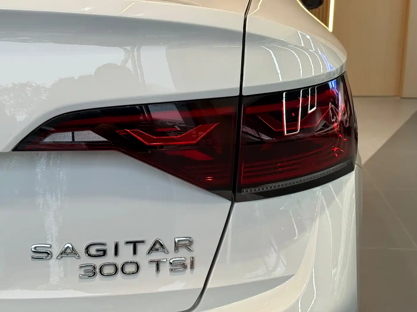 Volkswagen Sagitar 2024 300TSI DSG Surpass Edition фото 14
