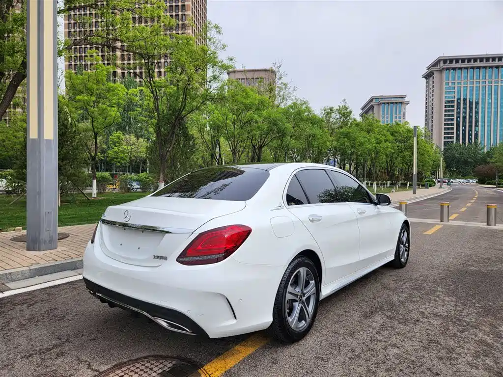 Mercedes-Benz C-Class 2019 C 260 L Sport фото 12