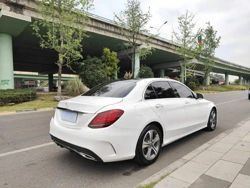 Mercedes-Benz C-Class 2019 Facelift C 260 L Sport фото 7