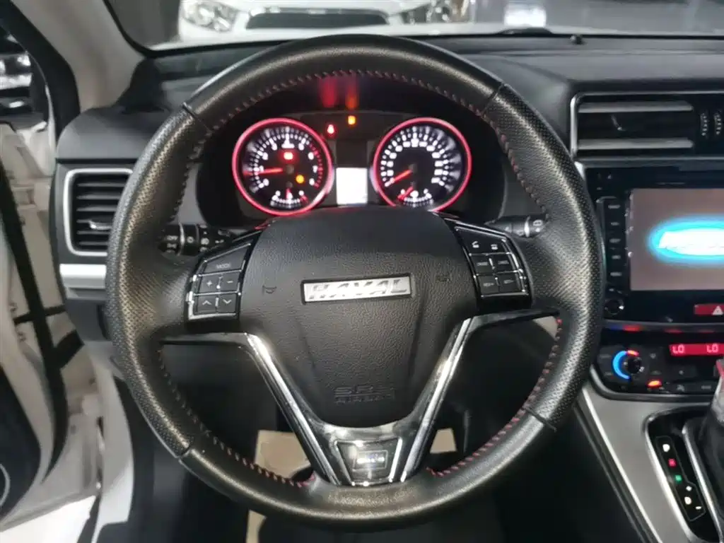 Haval H6 2017 Facelift Blue Label Sports Edition 1.5T Automatic 2WD Luxury фото 11