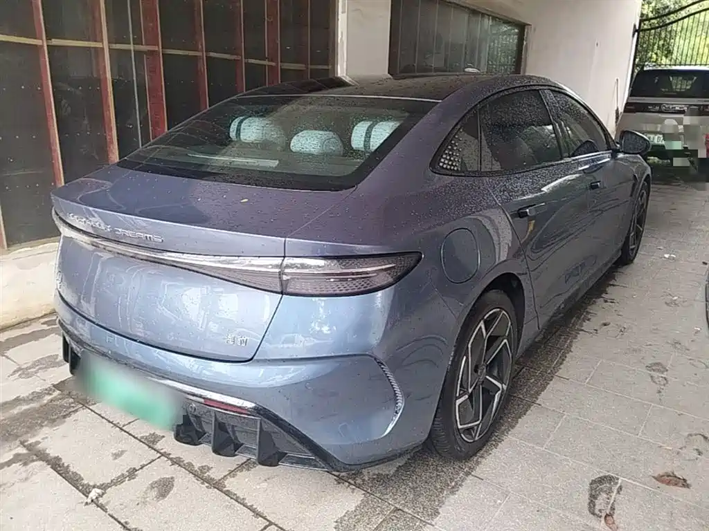 BYD Seal 2022 550km Standard Range RWD Premium фото 7