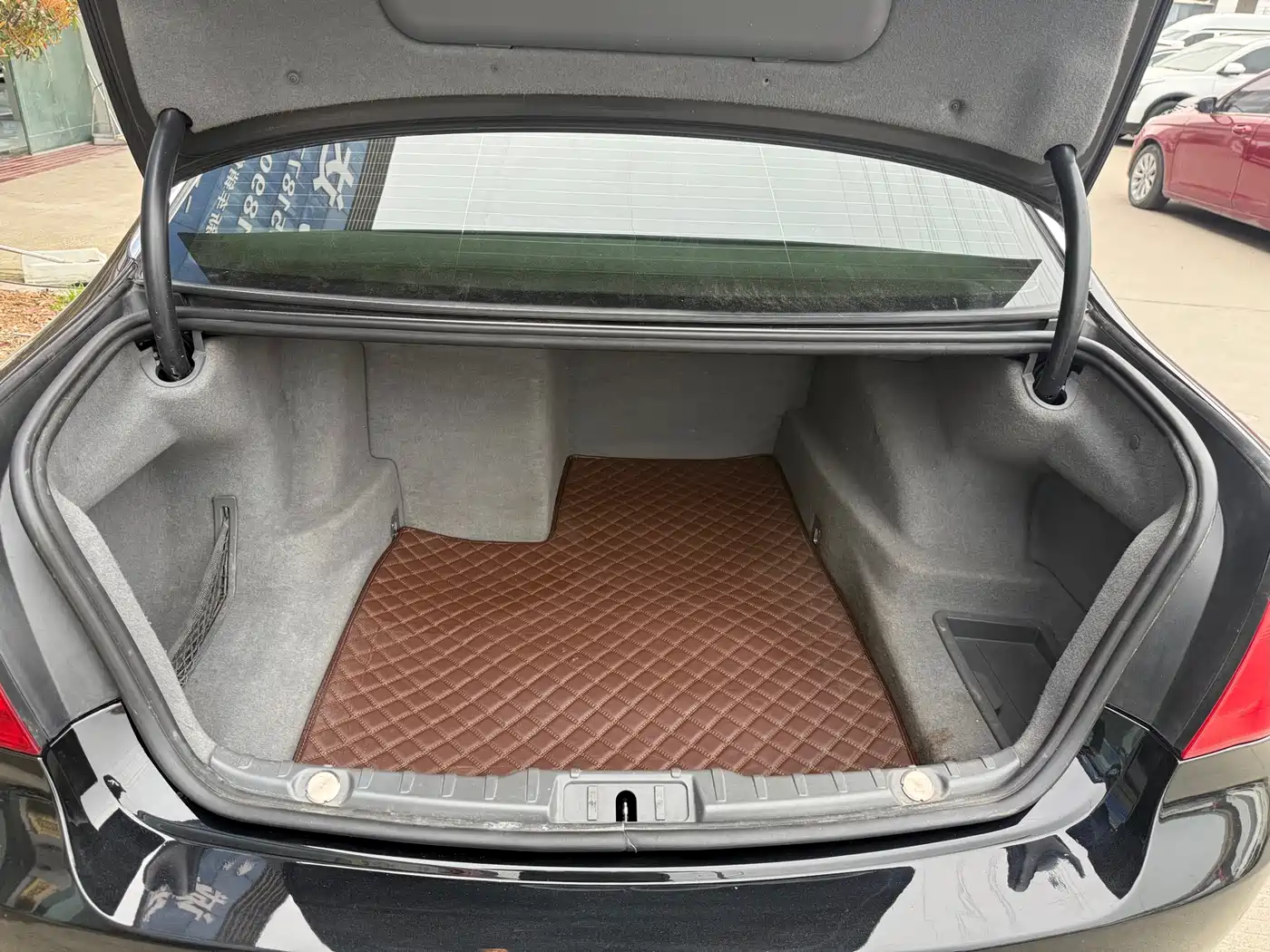 BMW 7 Series 2009 740Li Premium фото 16