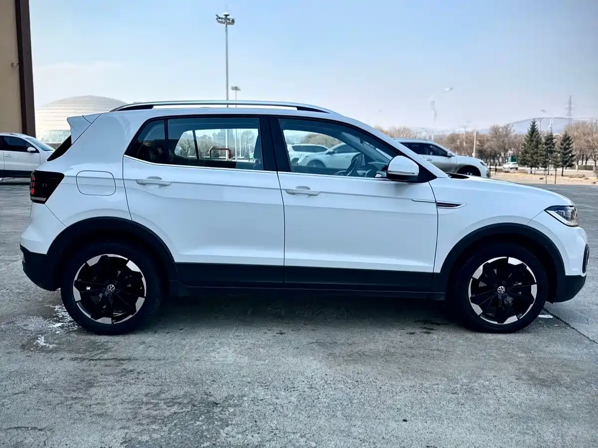 Volkswagen Tanying 2021 200TSI DSG Joy Smart Connect Edition фото 7