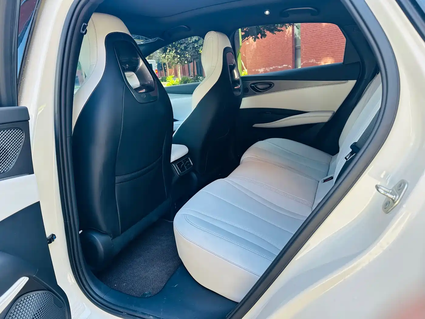 BYD Seal 06 New Energy 2024 DM-i 120KM Honor фото 11